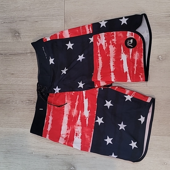 Quicksilver Highline Men's size 29 board shorts patriotic 4th of July - Picture 1 of 7